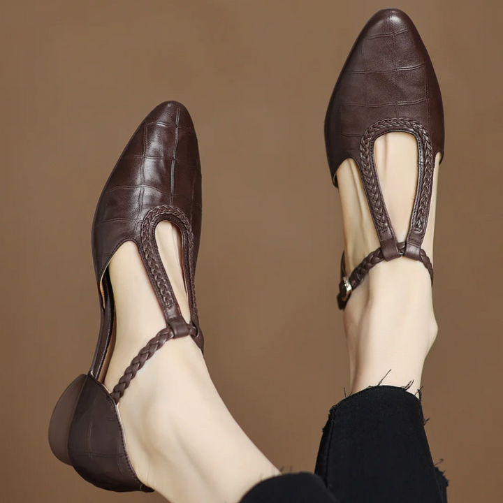 Greta — Scarpe Classiche in Pelle con T-Bar e Dettaglio Intrecciato | Nico Milan