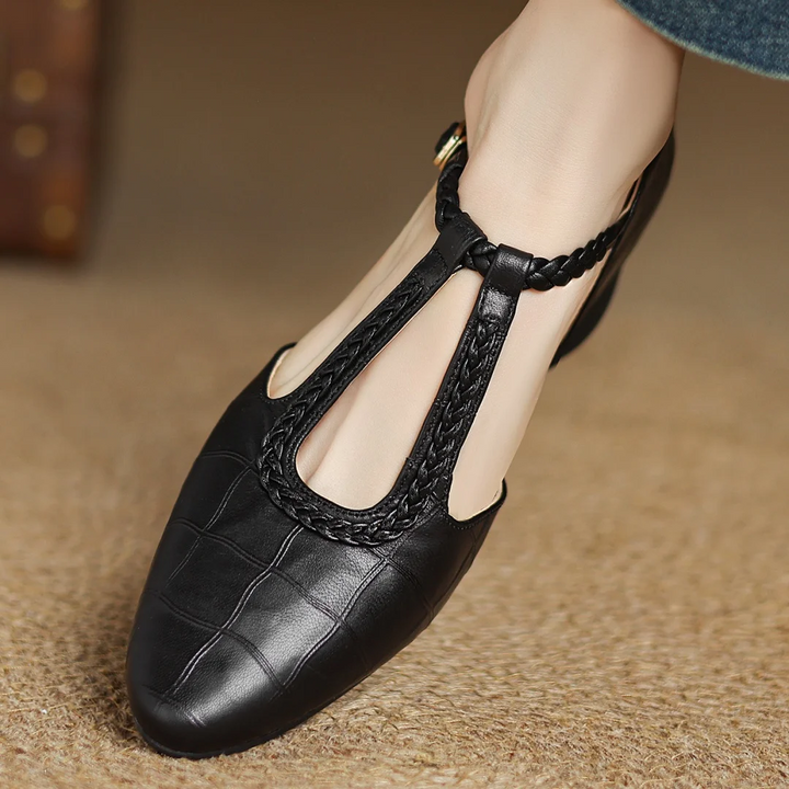 Greta — Scarpe Classiche in Pelle con T-Bar e Dettaglio Intrecciato | Nico Milan