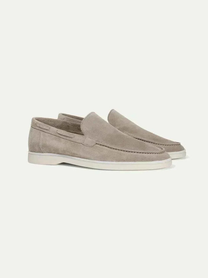Mocassino Classico in Camoscio Grigio Chiaro