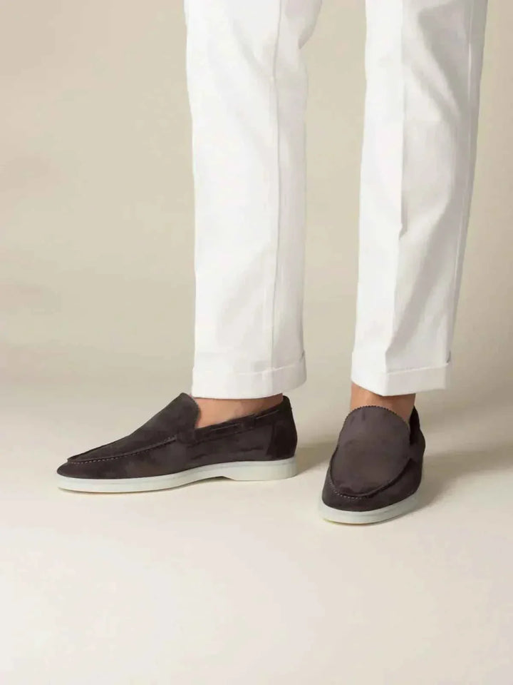 Mocassino Classico in Camoscio Marrone