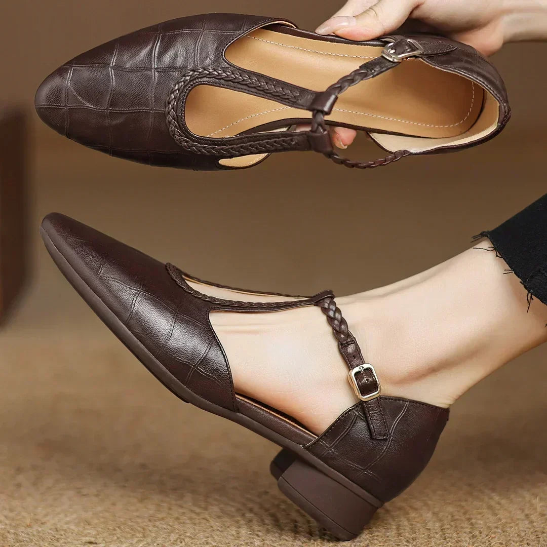 Greta — Scarpe Classiche in Pelle con T-Bar e Dettaglio Intrecciato | Nico Milan