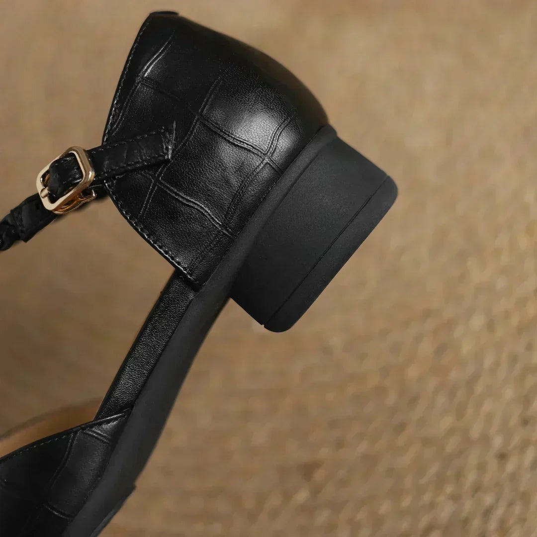Greta — Scarpe Classiche in Pelle con T-Bar e Dettaglio Intrecciato | Nico Milan