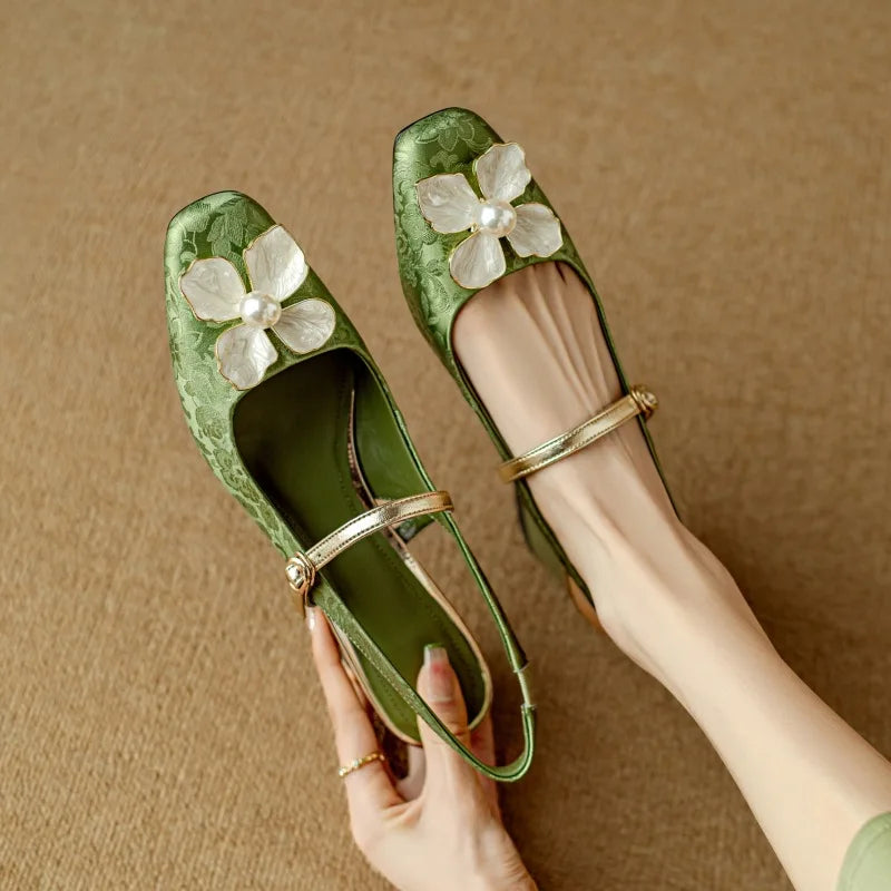 Mathilde — Eleganti Scarpe da Donna con Dettaglio Floreale | Nico Milan