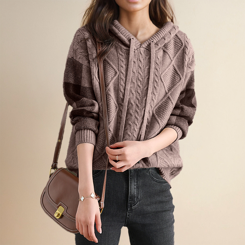 Julie | Maglione con Cappuccio in Maglia a Trecce | Nico Milan