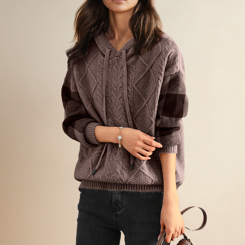 Julie | Maglione con Cappuccio in Maglia a Trecce | Nico Milan