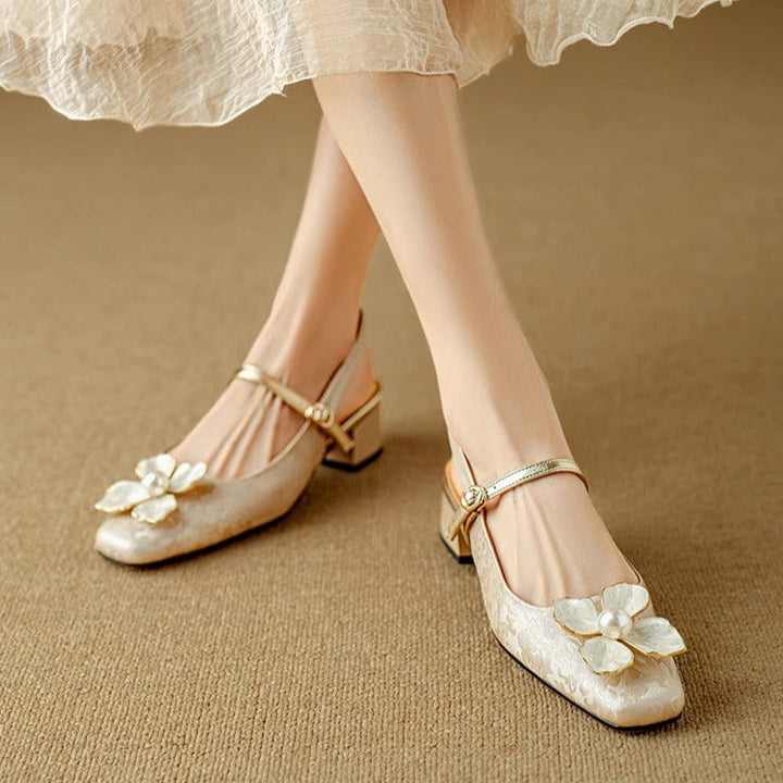 Mathilde — Eleganti Scarpe da Donna con Dettaglio Floreale | Nico Milan