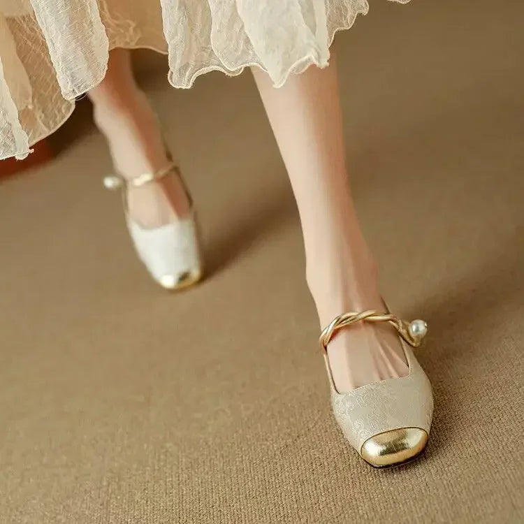 Frieda — Scarpe con Cinturino Classiche dal Look Elegante | Nico Milan